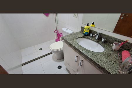 Apartamento à venda com 130m², 3 quartos e 2 vagasBanheiro Suíte 2