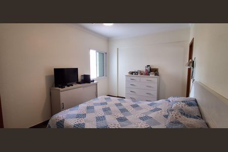 Apartamento à venda com 130m², 3 quartos e 2 vagasSuíte 2