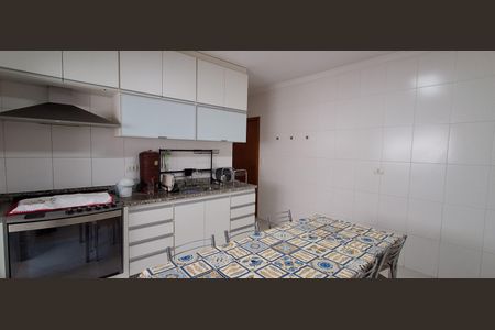 Apartamento à venda com 130m², 3 quartos e 2 vagasCozinha 