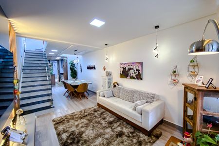 Sala de casa à venda com 3 quartos, 250m² em Vila São José, São Paulo