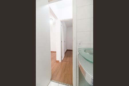 Apartamento à venda com 51m², 2 quartos e 1 vaga Apartamento à venda com 51m², 2 quartos e 1 vagaBanheiro