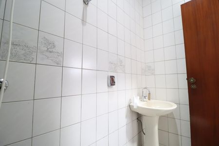 Casa para alugar com 4000m², 5 quartos e 3 vagasBanheiro de serviço