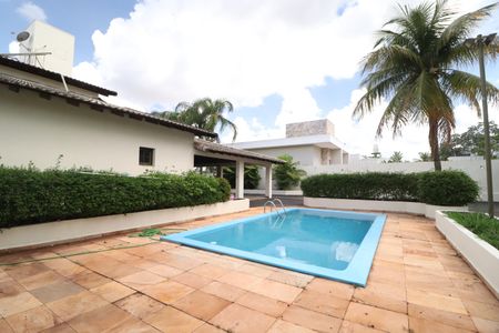Casa para alugar com 4000m², 5 quartos e 3 vagasPiscina
