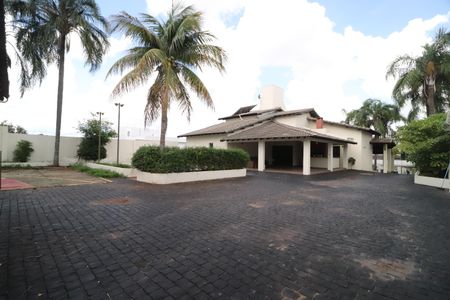 Casa para alugar com 4000m², 5 quartos e 3 vagasQuintal