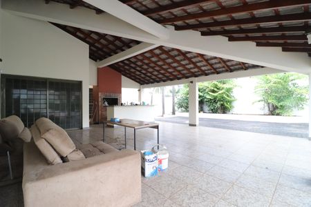 Casa para alugar com 4000m², 5 quartos e 3 vagasVaranda