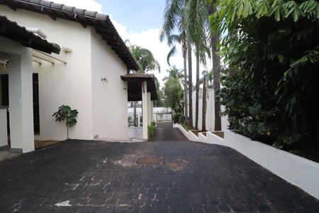 Casa para alugar com 4000m², 5 quartos e 3 vagasEstacionamento