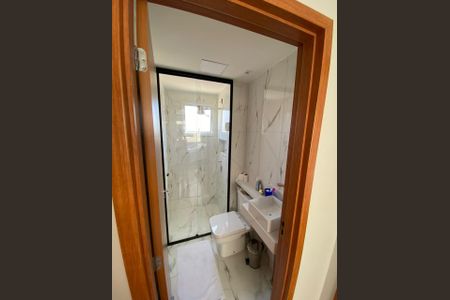 Apartamento à venda com 1 quarto, 42m² em Chácaras Califórnia, Contagem