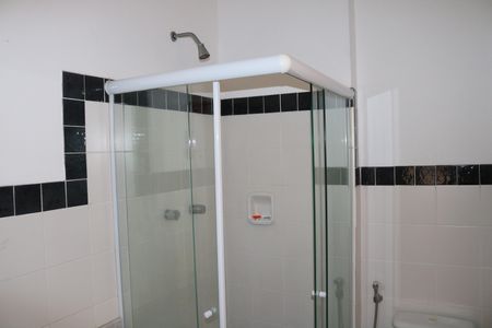 Apartamento para alugar com 70m², 2 quartos e sem vagaBanheiro