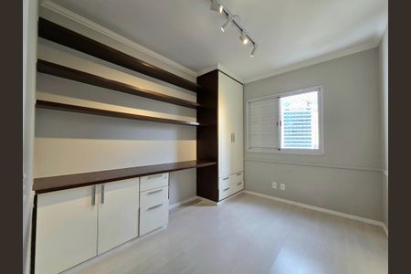 Apartamento à venda com 104m², 3 quartos e 3 vagasQuarto 2