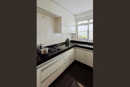 Apartamento à venda com 149m², 3 quartos e 2 vagasCozinha