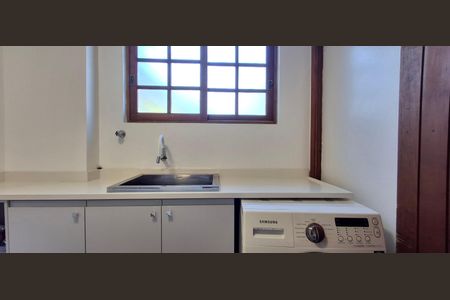 Casa para alugar com 285m², 5 quartos e 2 vagasÁrea de Serviço