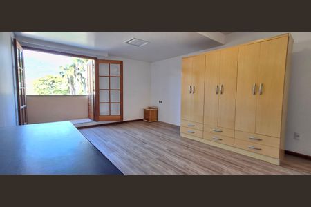 Casa para alugar com 285m², 5 quartos e 2 vagasSuíte