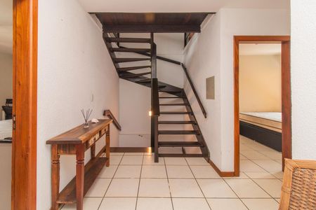 Casa à venda com 154m², 4 quartos e 2 vagasCorredor