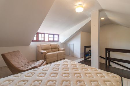 Casa à venda com 154m², 4 quartos e 2 vagasQuarto 1