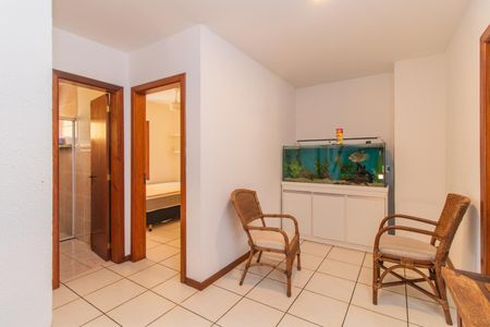 Casa à venda com 154m², 4 quartos e 2 vagasCorredor