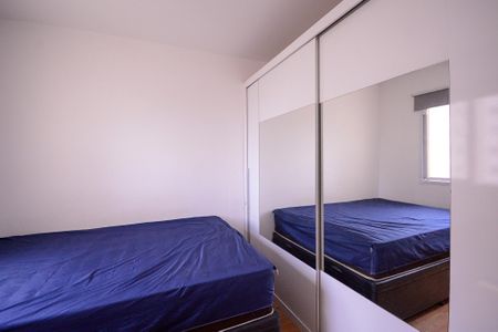 Quarto 2 de apartamento à venda com 2 quartos, 32m² em Parque Fongaro, São Paulo