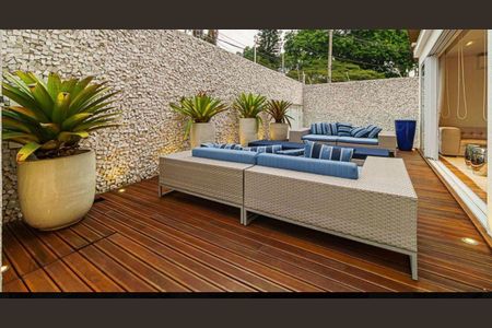 Casa à venda com 1000m², 3 quartos e 4 vagas