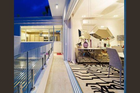 Casa à venda com 1000m², 3 quartos e 4 vagas