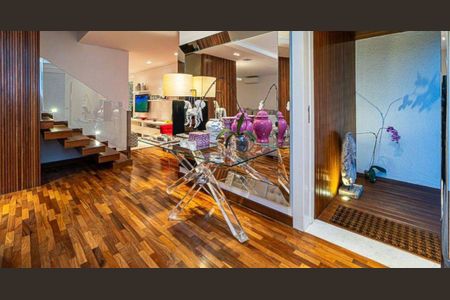 Casa à venda com 1000m², 3 quartos e 4 vagas