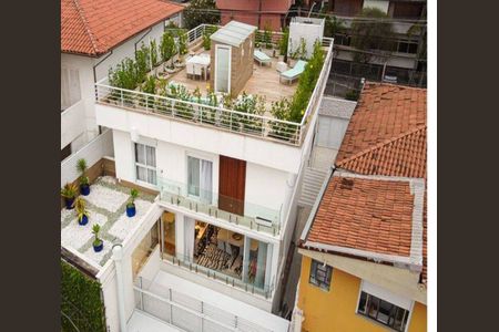 Casa à venda com 1000m², 3 quartos e 4 vagas
