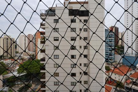 Apartamento à venda com 230m², 4 quartos e 3 vagas Apartamento à venda com 230m², 4 quartos e 3 vagasVista do quarto 2