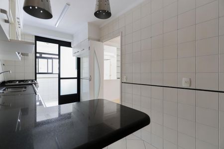 Apartamento à venda com 103m², 3 quartos e 2 vagas Apartamento à venda com 103m², 3 quartos e 2 vagasCozinha