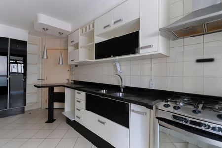 Apartamento à venda com 103m², 3 quartos e 2 vagas Apartamento à venda com 103m², 3 quartos e 2 vagasCozinha