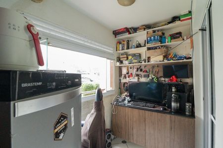 Apartamento à venda com 54m², 2 quartos e 1 vaga Apartamento à venda com 54m², 2 quartos e 1 vagaCozinha e Área de Serviço