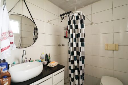 Apartamento à venda com 54m², 2 quartos e 1 vaga Apartamento à venda com 54m², 2 quartos e 1 vagaBanheiro da Suíte