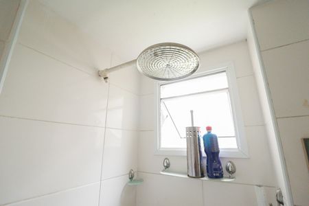 Apartamento à venda com 54m², 2 quartos e 1 vaga Apartamento à venda com 54m², 2 quartos e 1 vagaBanheiro