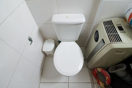 Apartamento à venda com 54m², 2 quartos e 1 vaga Apartamento à venda com 54m², 2 quartos e 1 vagaBanheiro