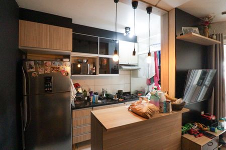 Apartamento à venda com 54m², 2 quartos e 1 vaga Apartamento à venda com 54m², 2 quartos e 1 vagaCozinha e Área de Serviço