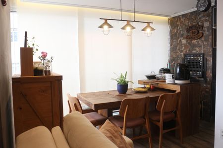 Apartamento à venda com 60m², 2 quartos e 1 vagaVaranda