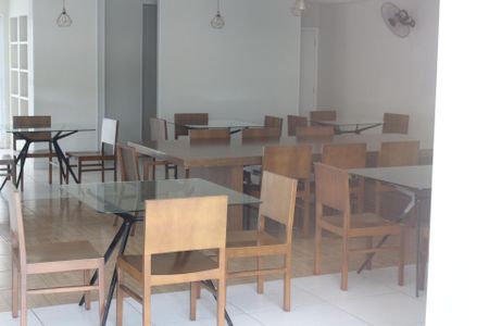 Apartamento à venda com 60m², 2 quartos e 1 vagaÁrea comum - Salão de festas