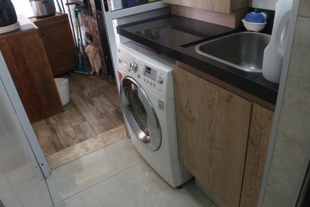 Apartamento à venda com 60m², 2 quartos e 1 vagaÁrea de Serviço