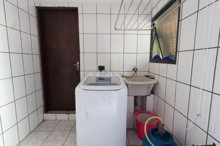 Casa à venda com 190m², 3 quartos e 4 vagasÁrea de serviço
