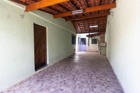 Casa à venda com 190m², 3 quartos e 4 vagasGaragem