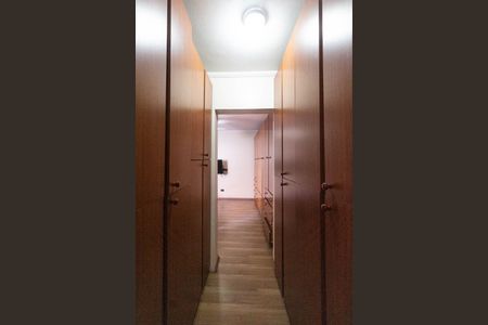 Casa à venda com 190m², 3 quartos e 4 vagasCloset