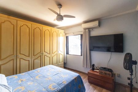 Casa à venda com 190m², 3 quartos e 4 vagasQuarto 1