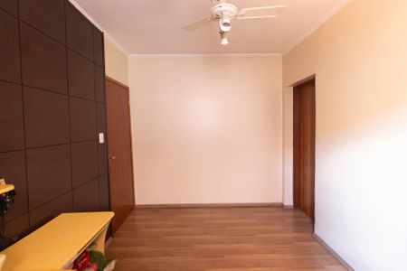 Casa à venda com 190m², 3 quartos e 4 vagasQuarto 2