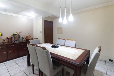 Casa à venda com 190m², 3 quartos e 4 vagasSala de jantar