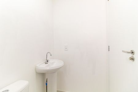 Apartamento para alugar com 41m², 2 quartos e sem vaga Apartamento para alugar com 41m², 2 quartos e sem vagaBanheiro