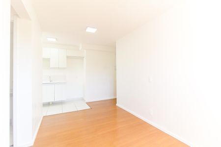 Sala de apartamento para alugar com 2 quartos, 41m² em Jardim Helian, São Paulo