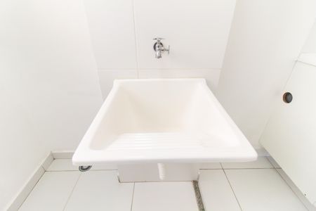 Apartamento para alugar com 41m², 2 quartos e sem vaga Apartamento para alugar com 41m², 2 quartos e sem vagaCozinha e Área de Serviço