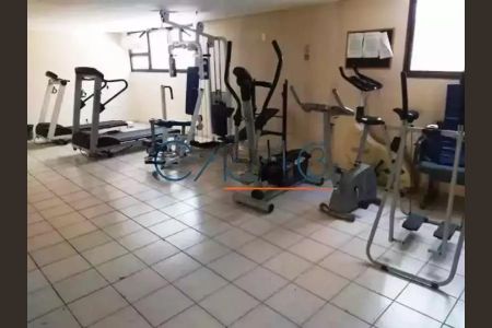 Apartamento à venda com 91m², 1 quarto e 1 vaga