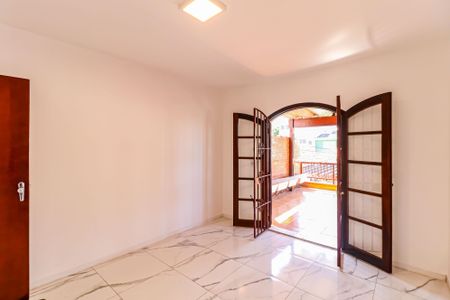 Casa para alugar com 140m², 3 quartos e 2 vagasQuarto