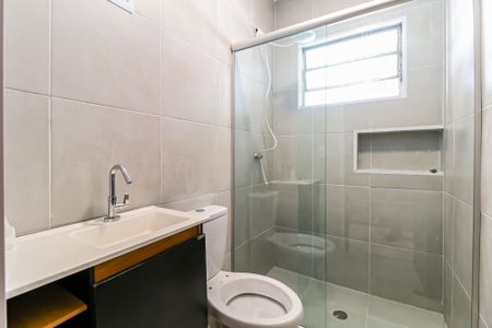 Casa para alugar com 140m², 3 quartos e 2 vagasBanheiro Social