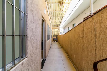 Casa para alugar com 140m², 3 quartos e 2 vagasCorredor