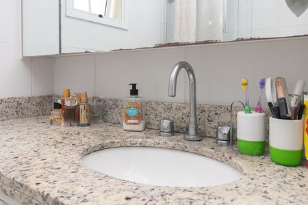 Apartamento à venda com 65m², 2 quartos e 1 vagaBanheiro da Suíte