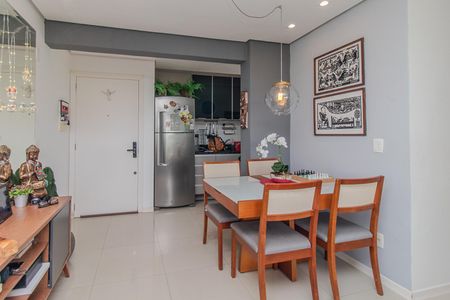 Sala de apartamento à venda com 2 quartos, 65m² em Menino Deus, Porto Alegre